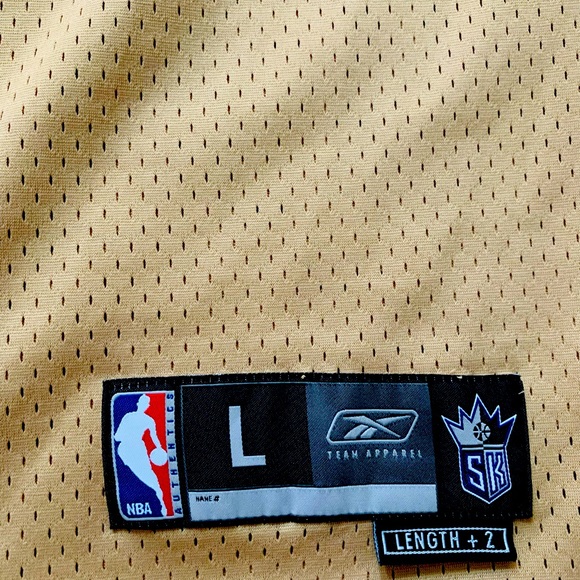 🔥Reebok vintage MIKE BIBBY jersey🔥 - Picture 3 of 3